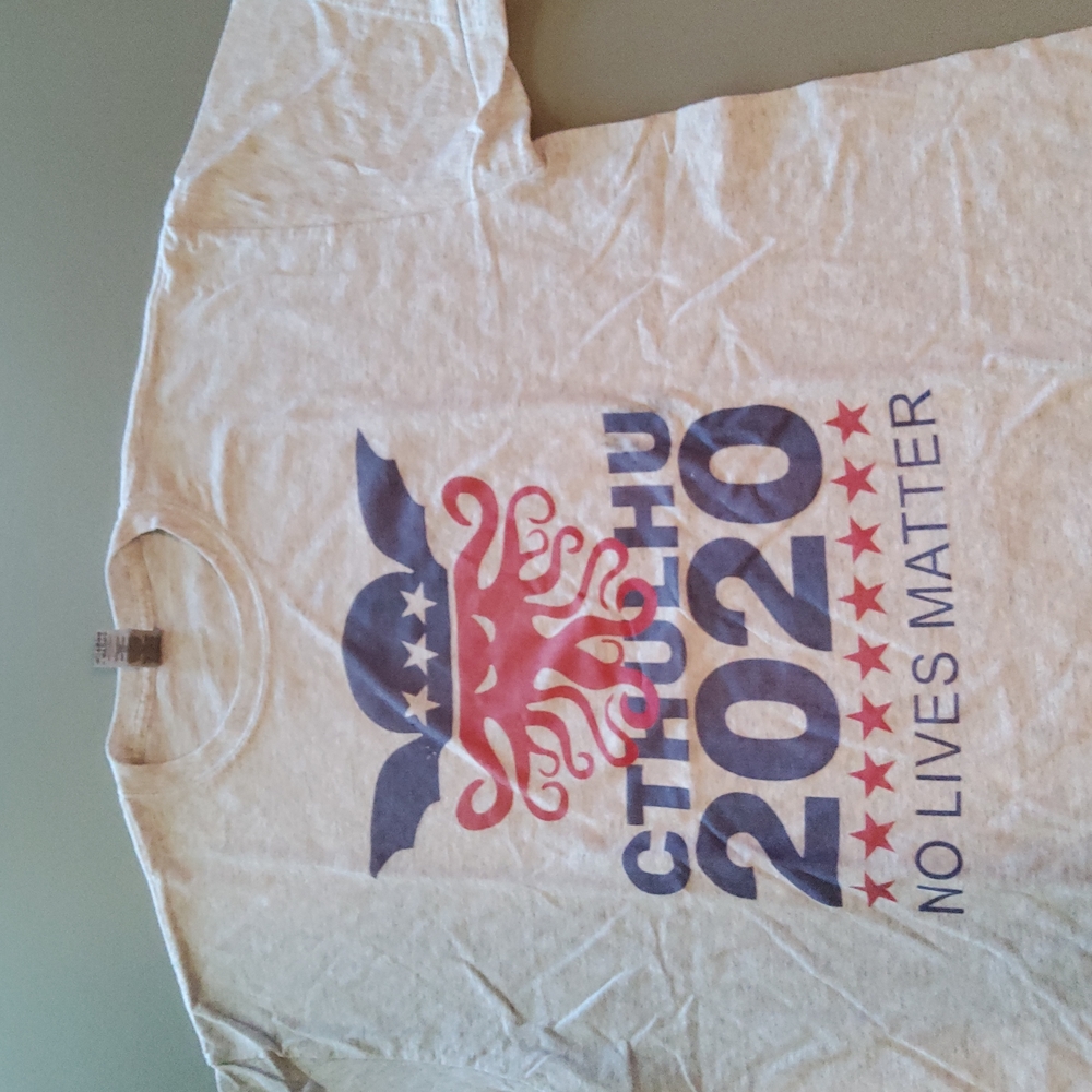 Graphic t shirt